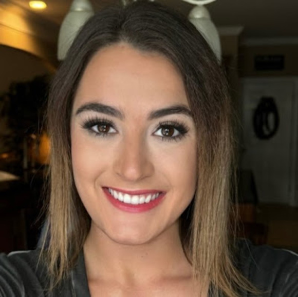 Meet your Posher, Jayna - Picture 1 of 1